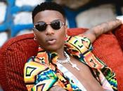 Moment Wizkid Punched Hyperactive During Beach Show Lagos (Video)