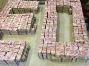 Colour Black Money West Bengal Hour Shame பாடுபட்டுத் தேடிப் பணத்தைப் புதைத்து