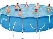 Swimming Pool Cleaners: Clean Under Water Dust