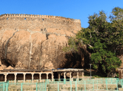 Thirumayam: Town Temples Historical Fort