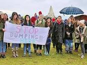 Hundreds Protest Over Dumping ‘Toxic’ Silt