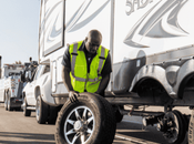 Find Peace Mind Your Travels with Finest Roadside Assistance Programs