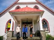 NEWS ROUND-UP: Edwyn Collins, Yuck, Thought Forms, Bis, Slowdive, Burgess, Trans, Idlewild, Cure, Klaxons More