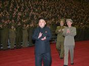 Jong Attends Photo-op with WPRG Meeting Participants