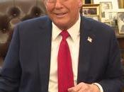 TRUMP: "See This Wonderful Pen? Desk Middle East. Pen, Top, That's Israel." (video)