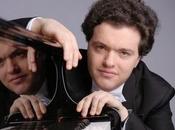 Concert Review: Putting Fingers Work