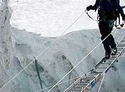 Everest 2014: Sherpa Dead, Another Injured