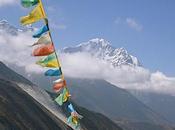 Everest Update: Nepal Meets Sherpa Demands, Climbing Season Still Uncertain