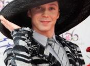 Johnny Weir Kentucky Derby MIND BLOWN!