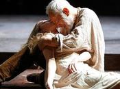 Theatre Audience Keeps Things Simple, Good