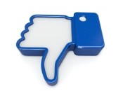 Facebook Hijacking Your Blog Comments?