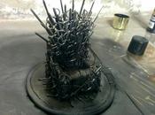 Make Iron Throne Your Smartphone