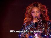 Beyoncé Shuts VMA’s Down With Amazing Performance